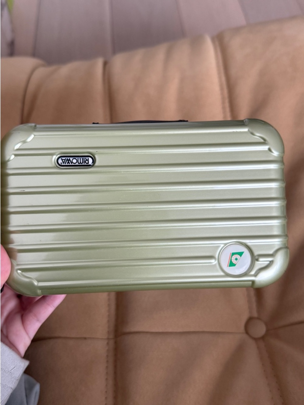 RIMOWA x Eva airline lime Green Amenity case